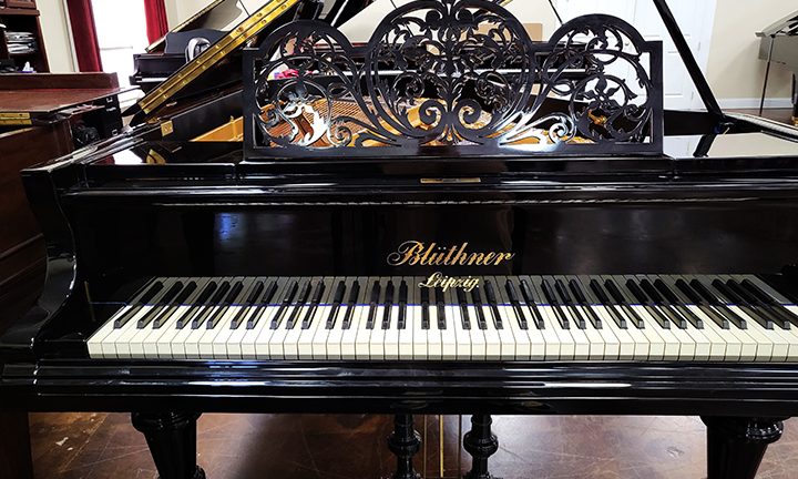 1909 Bluthner Jubilee Piano